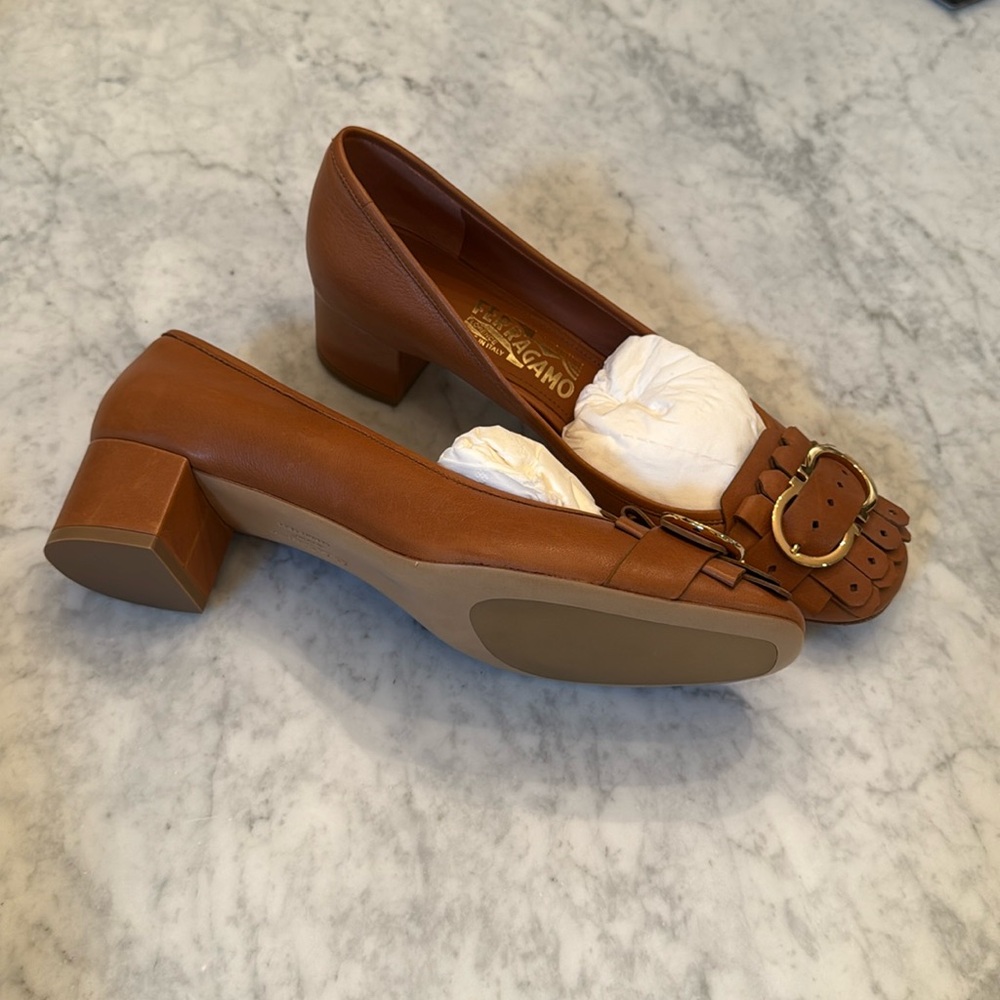 Ferragamo Brown Pumps - Picture 5 of 6
